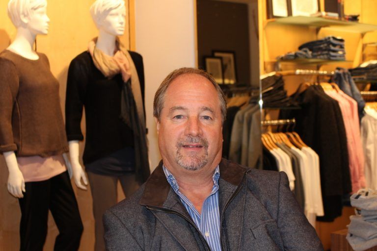 Reinhard Müller,Einkauf und Verkauf HerrenDie persönliche und individuelle Beratung ist uns sehr wichtig. Wir sind noch ein klassisches Beratungsgeschäft. Ich schätze die besondere Atmosphäre im Unternehmen.