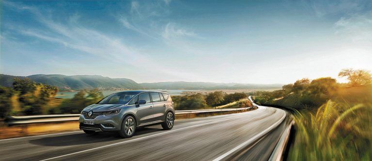 Renault Espace: In allen Aspekten erneuert startet der Segmentsbegründer in die fünfte Generation.
