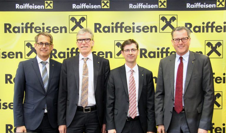 Richard Erne (Obmann Geschäftsleitervereinigung) mit Vorstand Wilfried Hopfner, Michael Alge und Johannes Ortner.