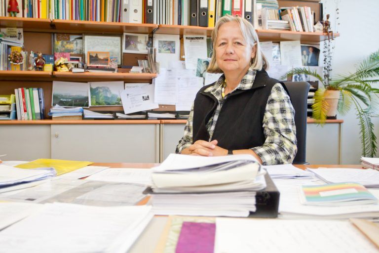Sabine Krenn leitet das Arbeitsinspektorat in Vorarlberg, zuständig für die Umsetzung technischer wie psychischer Standards. Foto: VN/Steurer