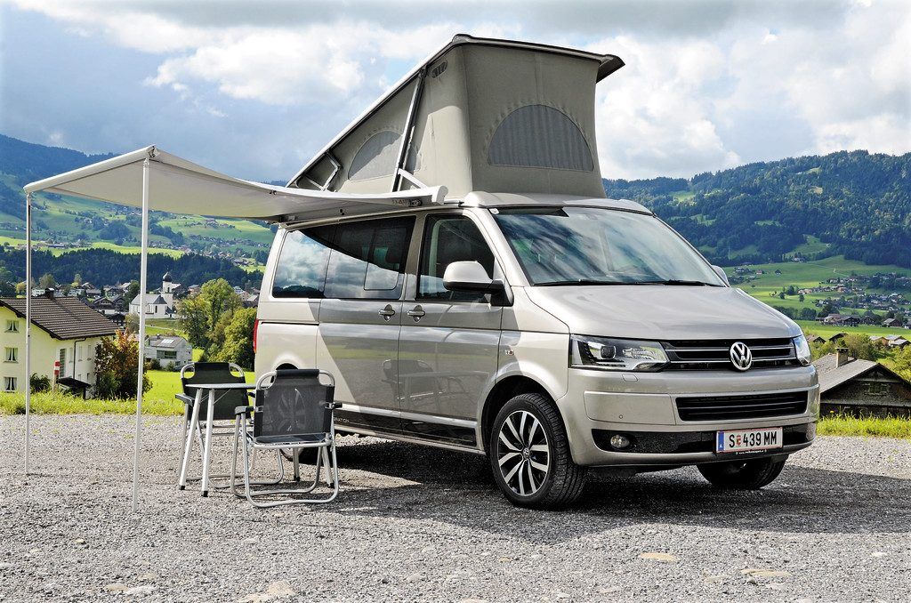 Transporter mit Liegeplatz: Es schläft sich prima, wenn auch ein wenig beengt.
