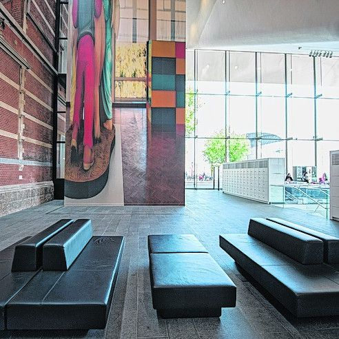 Museum mit moderner Kunst