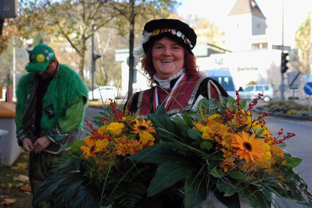 Närrische Blumengrüße