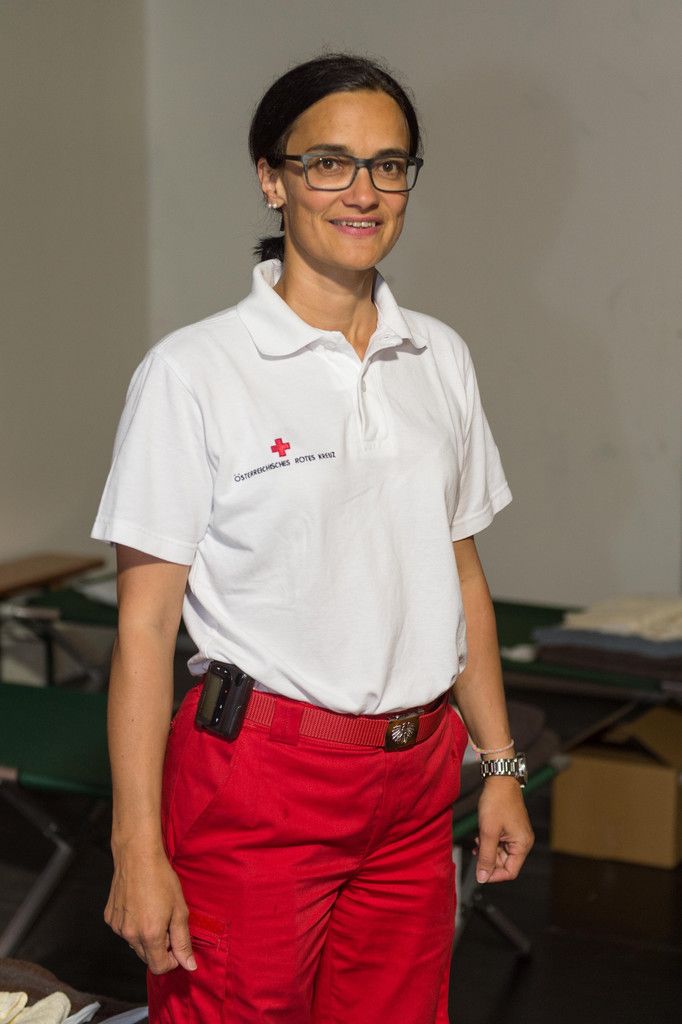 Seit Donnerstag ist die zweifache Mutter für den Aufbau und den Ablauf beim Flüchtlingscamp in der Messehalle verantwortlich. Foto: Stiplovsek