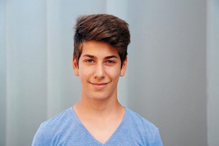 Sezai Aktas,15 Jahre, BregenzAn unserem Projekt haben mir persönlich die Graffitis am besten gefallen. Ich glaube, genau mit solchen Aktionen kann man die Leute auf ein Thema wie Sub’r blieba aufmerksam machen. Ich hoffe, dass Sub’r blieba lange in Erinnerung der Leute bleibt und dass manche dadurch umdenken.