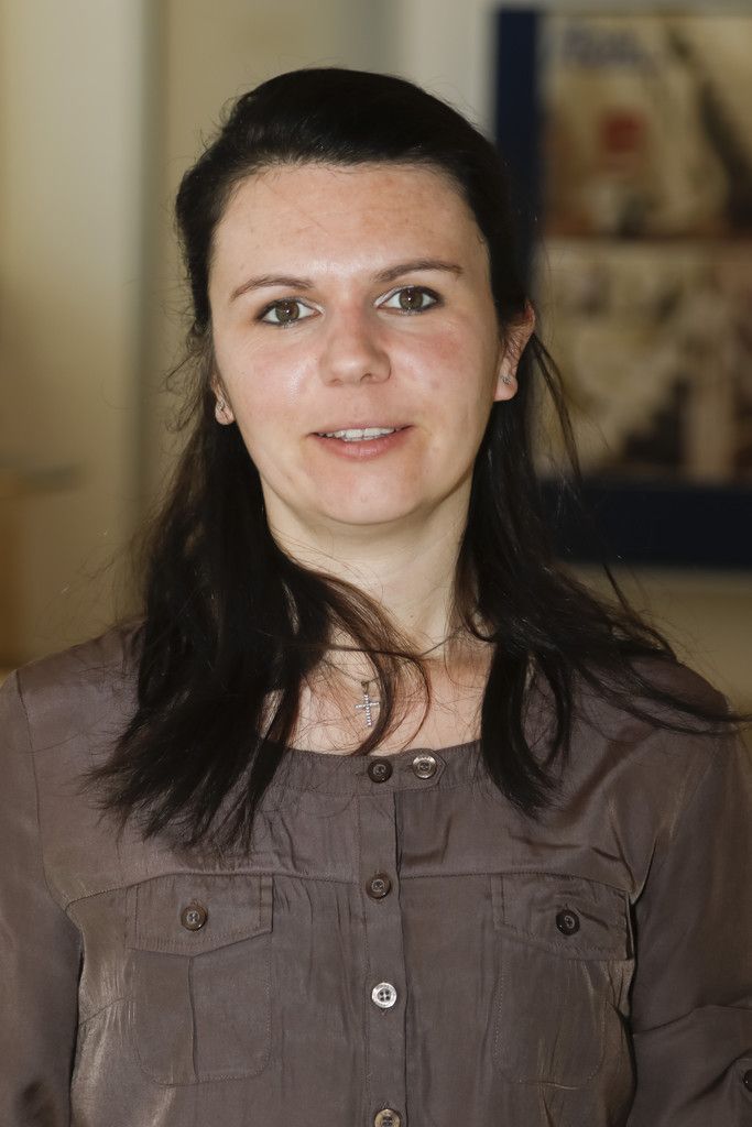 Simone Rainer, Sekretariat Jede Bestellung ist bei uns ein individuelles Projekt. Die Arbeit ist sehr abwechslungsreich und kundenbezogen. Neben meiner Arbeit im Sekretariat erledige ich viele Dinge im Hintergrund.