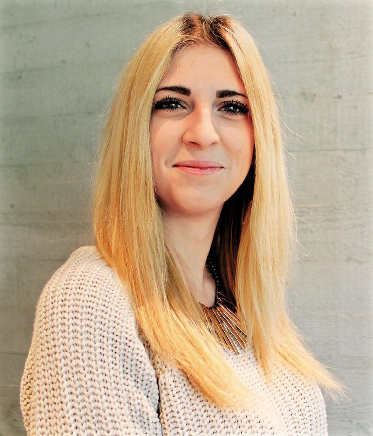 Tabea Herzer,16 Jahre, DornbirnIch fühle mich als Europäerin, aber bin mir noch nicht sicher, ob ich am 25. Mai wählen gehe. Als großen Vorteil sehe ich, dass die EU arbeitstechnisch viele Möglichkeiten bietet und es europaweit viele gute Ausbildungen gibt.