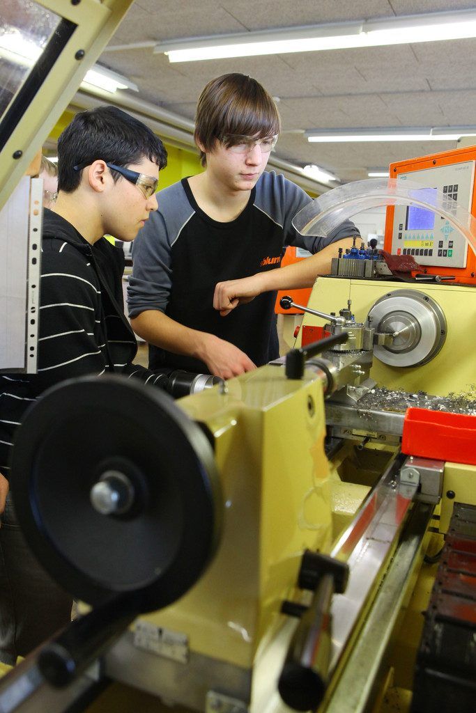 Berufe, die in Zukunft gefragt sind: Techniker, Dienstleister, Handwerker