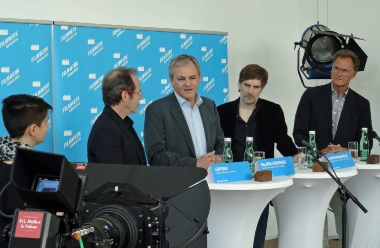 Teddy Maier (Filmwerk), Landesrat Harald Sonderegger, Winfried Nußbaummüller (Kulturabteilung), Manfred Rein (WKV).