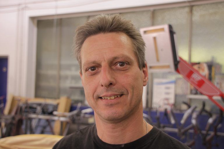 Thomas Burtscher Ich bin seit 2003 im Team und erlebe seither die positive Entwicklung des Betriebs mit. Der Erfolg der Firma ist natürlich auch Bestätigung für die eigene Arbeit.