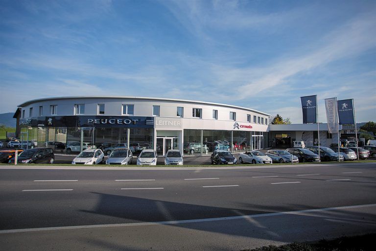 Traditionsunternehmen: 50 Jahre Autohaus Leitner in Fußach.