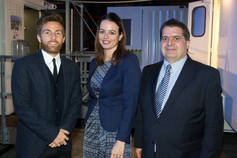 VN-Wirtschaftsredaktion: Tobias Hämmerle (l.) mit Hanna Reiner und Ressortleiter Andreas Scalet.