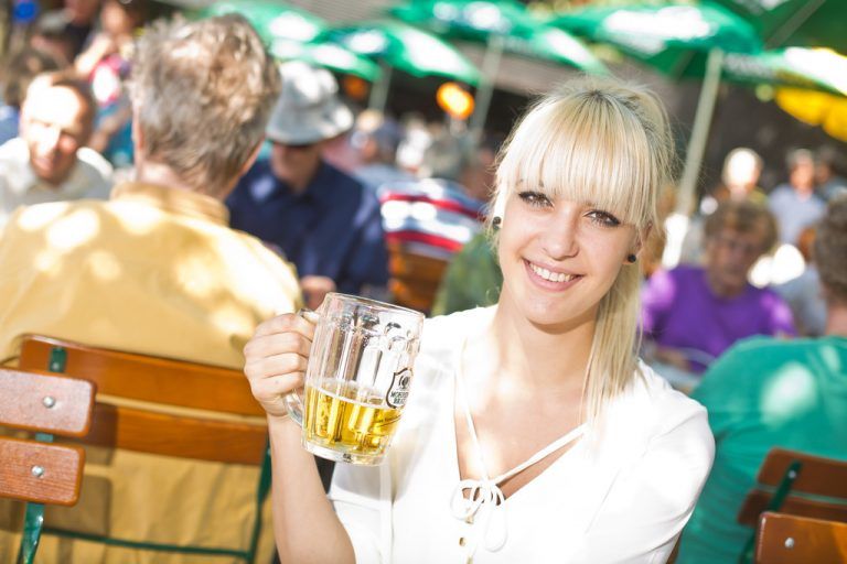 Ob’s nun heiß ist oder regnet. Die VorarlbergerInnen trinken immer weniger Bier. Foto: VN/Steurer