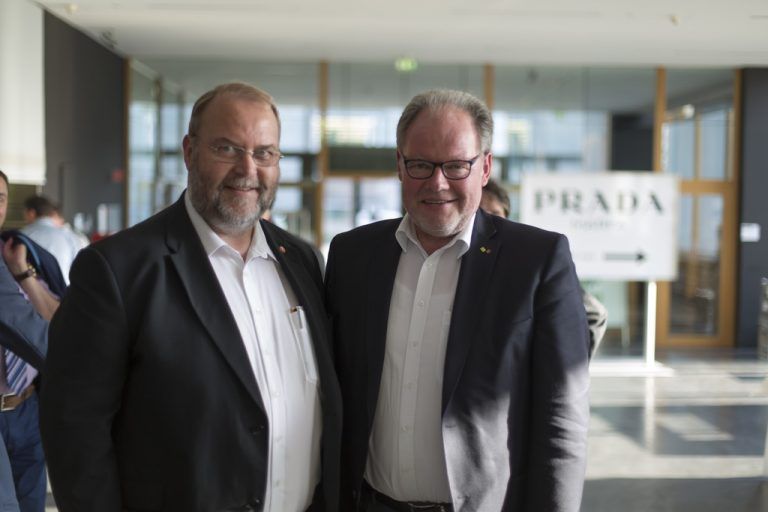 Werner Müller, Vizepräsident Gemeindeverband (links), LAbg. Werner Huber.