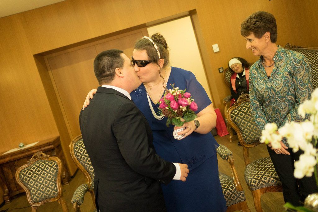 „Ja“. Als sich Beatrix und William dieses Zauberwort gaben, schien die Sonne.