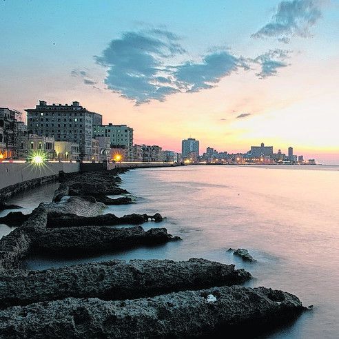 Wunderschöne Uferpromenade in Havanna.