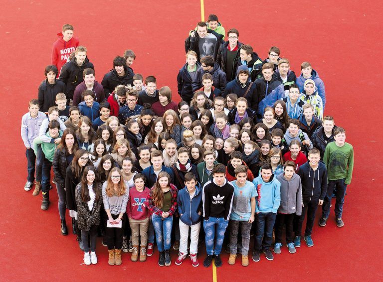 Zwei Wochen lang haben sich die vier vierten Klassen des BG Gallusstraße Bregenz multimedial mit den Themen Nikotin und Sucht beschäftigt. In sechs verschiedenen Medienworkshops wurden Ideen entwickelt. Fotos: SUPRO