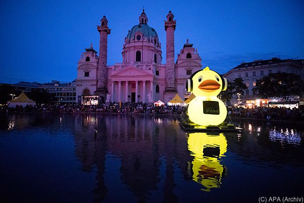 Wiener Popfest serviert zum Auftakt Wurst-Konzertpremiere