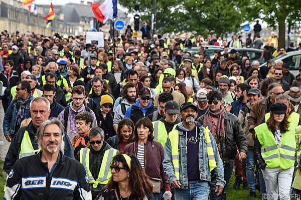 Immer weniger &#8220;Gelbwesten&#8221; bei Protesten in Frankreich