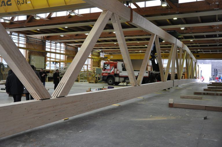 65 Meter lang und 5,5 Meter hoch: Anfang Sommer sollen die Fachwerkträger montiert werden. MArte.Marte