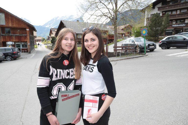 Elisa Simma und Mia Breidenbrücker (BORG).