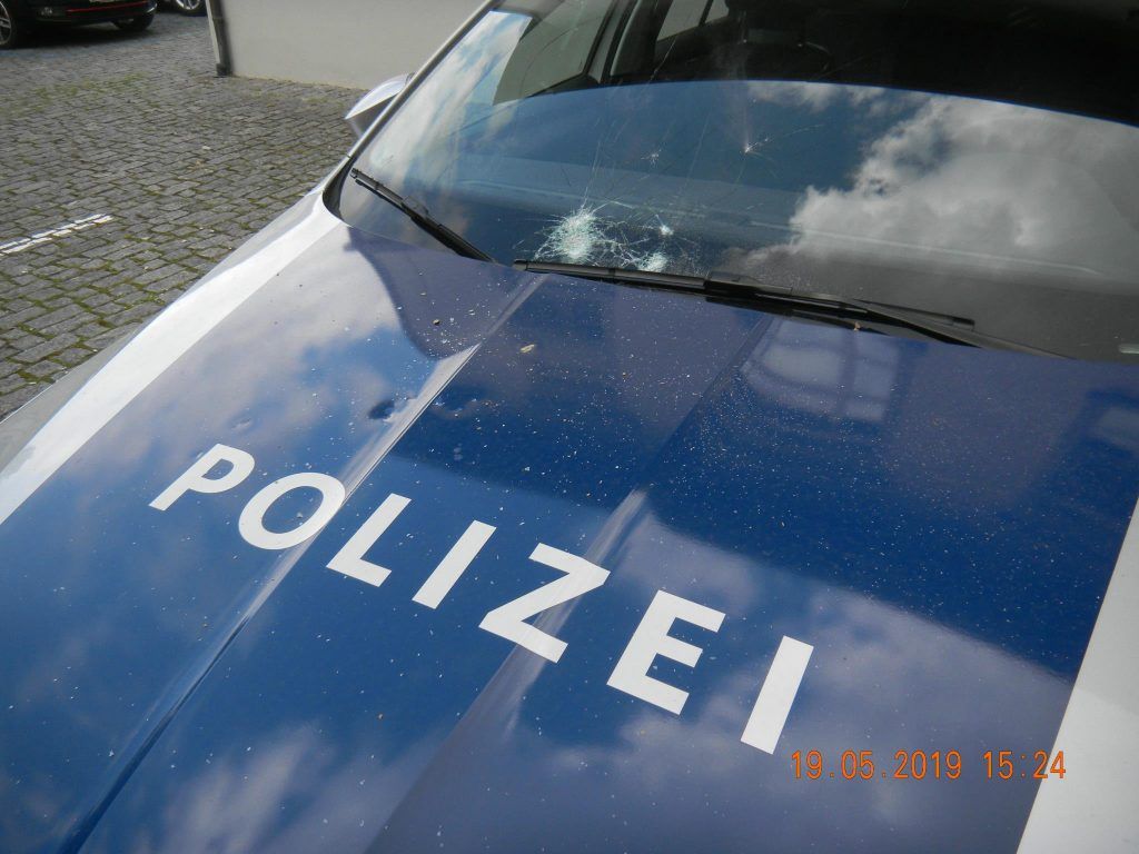 30-Jähriger bewarf in Rankweil Polizeiauto mit Steinen