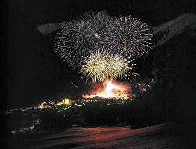 Alpen-KlangfeuerwerkDie Jubiläumsausgabe des Neujahrs-Alpen-Klangfeurwerks in St. Gallenkirch mit zahlreichen Musikacts verspricht ein ganz besonderes Highlight in diesem Winter zu werden.