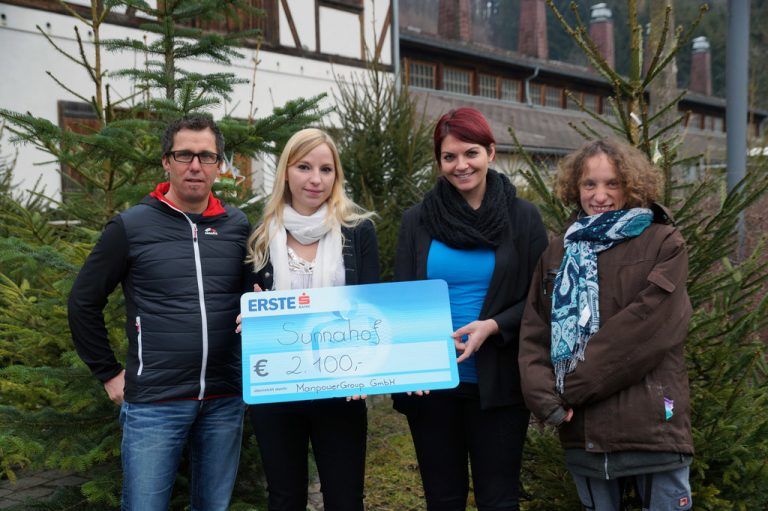 Als einer der führenden Personaldienstleister engagiert sich Manpower­Group Österreich für Menschen, die am Arbeitsmarkt schwer Fuß fassen können und spendet in Vorarlberg 2100 Euro an den Sunnahof.