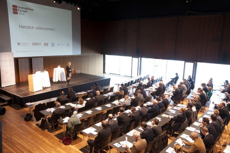 Am 10. März trifft sich die Bau- und Immobilienwirtschaft zum achten Immobilien Forum West in Bregenz. Foto: Wikoprevent