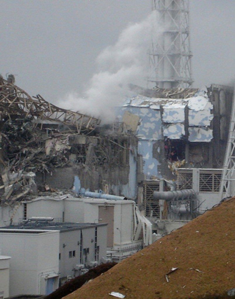 Reaktoren des AKW Fukushima müssen weiter gekühlt werden. Wohin mit den verstrahlten Elementen?