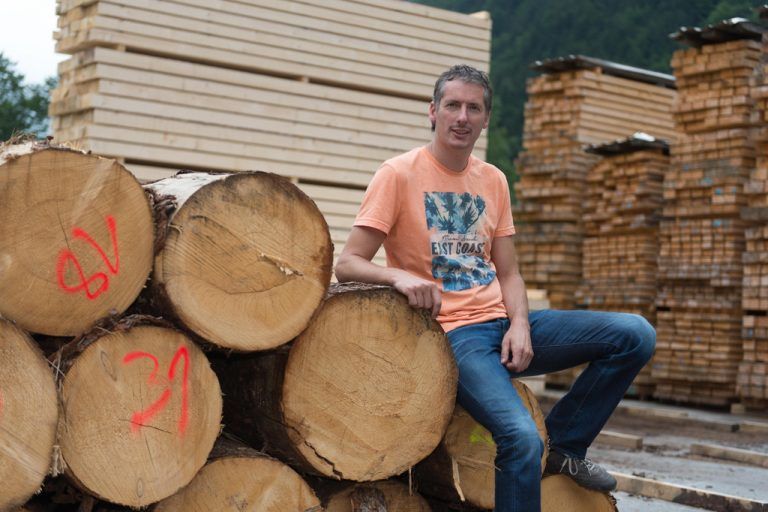 Andreas Fritsche setzt in seinem Holzwerk auf regionales Holz und eine lange Wertschöpfungskette. Stiplovsek