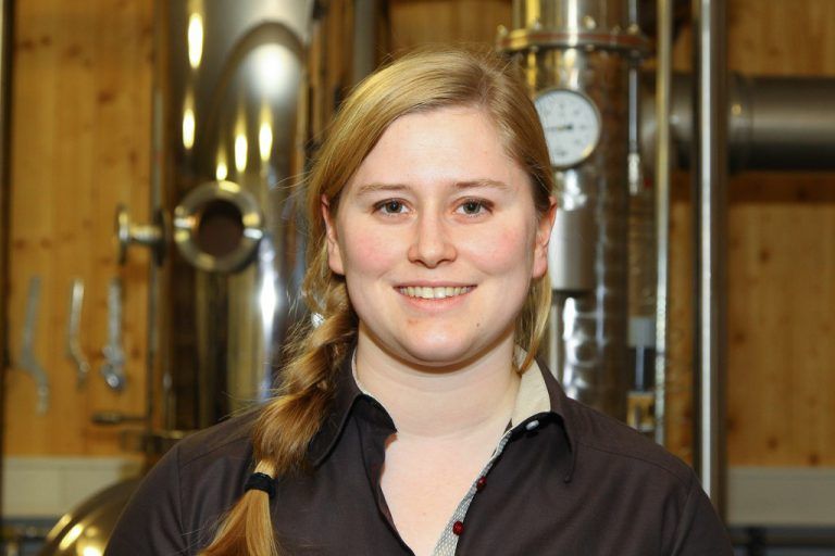 Anna Broger,  GrafikerinIch bin hier in meiner Kreativität nicht eingeschränkt und kann mich in der Gestaltung völlig austoben, das gefällt mir sehr.