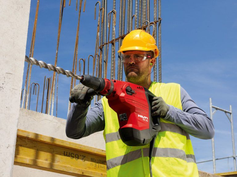 Auch die Anlieferung zur Baustelle ist beinhaltet. Foto: Hilti