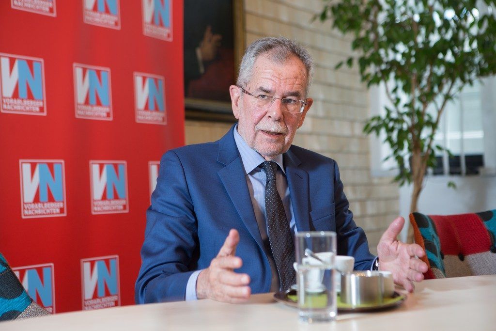 Van der Bellen kann sich vorstellen, dass bestimmte Staaten eine Kern-EU bilden.