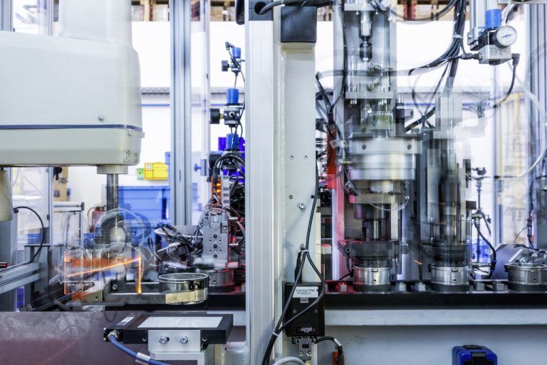 Innovation wird großgeschrieben. Sechs Prozent des Henn-Umsatzes fließen in die Entwicklung. Foto: Schroll