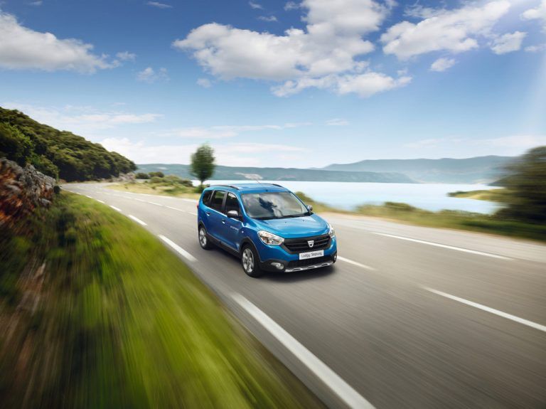 Dacia Lodgy: Seit 2014 ist der franko-rumänische Familien-Van auch in der Crossover-Version „Stepway“ zu haben.