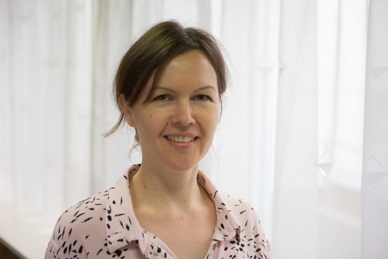 Dagmar Hochmayr,KreationenWir entwickeln laufend neue Ideen und Muster, die wir im eigenen Haus umsetzen. Das ist spannend und herausfordernd zugleich.