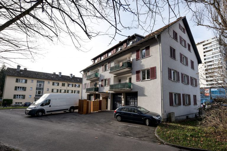 Derzeit betreut die Caritas im Land 58 Heime mit mehr als zehn Asylwerbern. Wie hier in Bregenz. Foto: VN/Stiplovsek