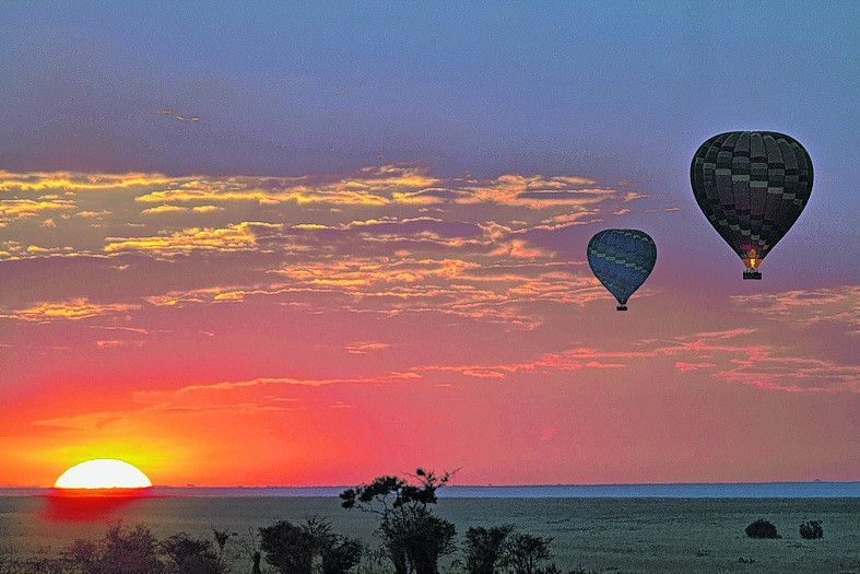 Ballonfahrt über der Wüste