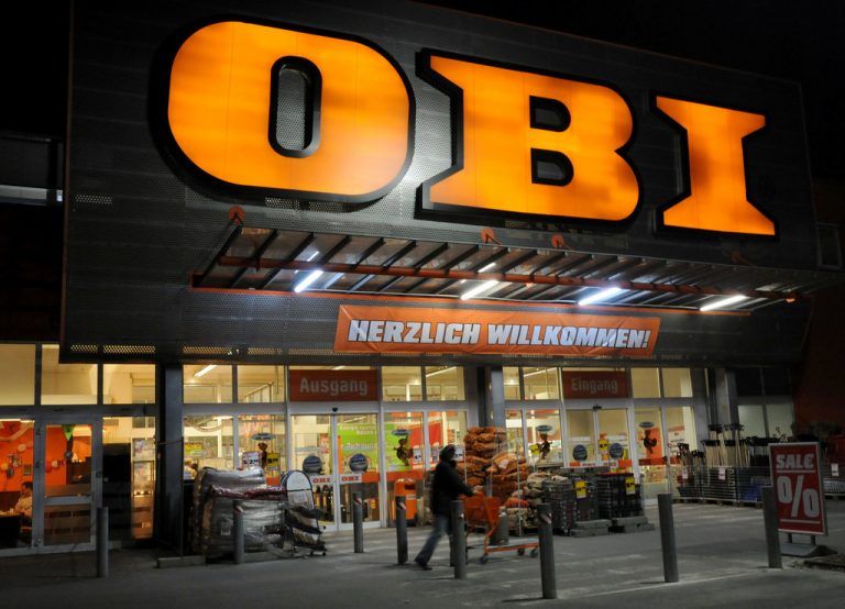 Die Baumax-Filialen werden bald in Obi-Farben getaucht. Foto: Apa