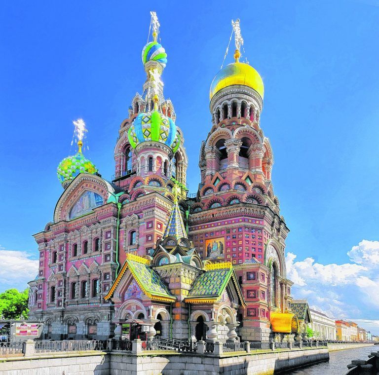 Die Bluterlöser-Kirche nach dem Vorbild aus Moskau.