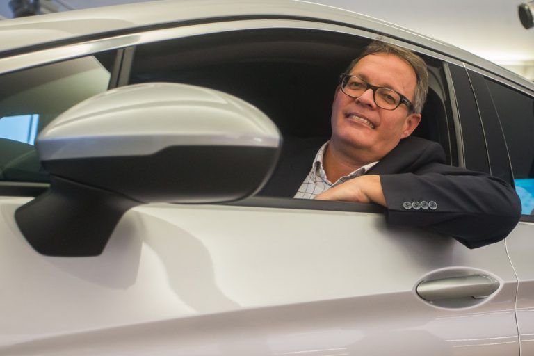 Die derzeit attraktiven Modelle von Opel, Ford und Suzuki spielen Autohändler Christoph Gerster in die Hände.