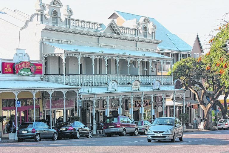 Die Florida Road in Durban mit vielen Cafés und Bars. Foto: Reid