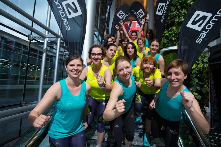 Die Herausforderung Frauenlauf wartet: Die Salomon-Ladys sind bereit, sie anzunehmen. Foto: vn/hartinger