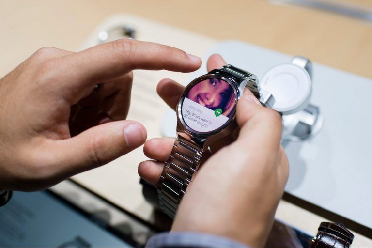 Die neue Smartwatch von Huawei hat mit 400 x 400 Pixeln die bislang höchste Auflösung aller existierenden Android-Smartwatches. Foto: EPA