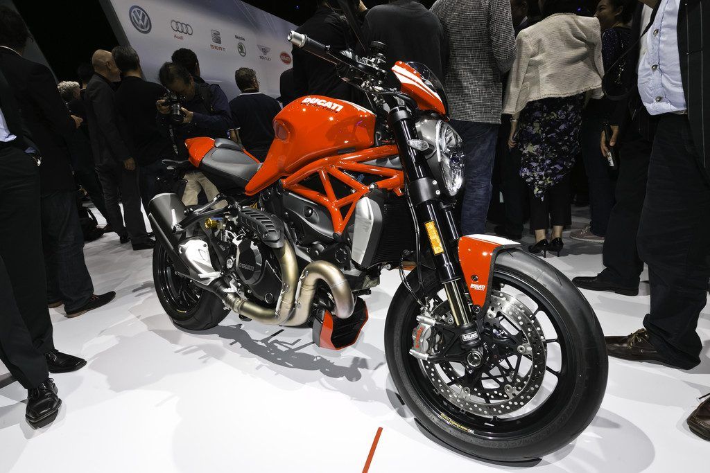 Ducati mit  Modelloffensive