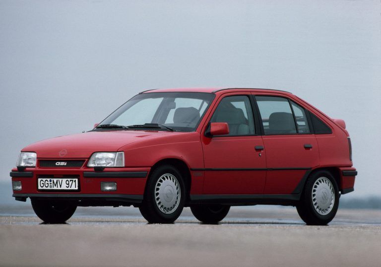 Ein Opel Kadett GSi 16V aus dem Jahr 1988.