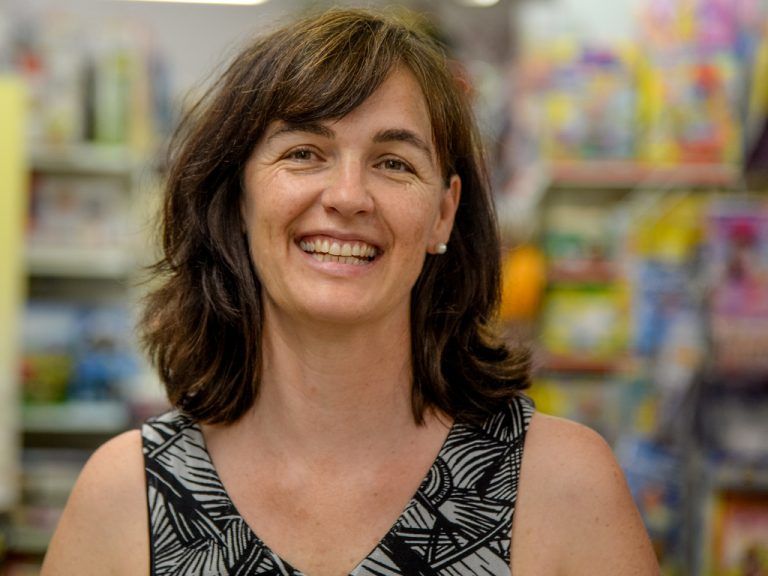 Elisabeth Gobbi, Ich bin seit über 15 Jahren hier, weil die Arbeit im Pinoccio total viel Abwechslung bietet. Wir haben viel mit Menschen zu tun und das gefällt mir sehr gut.