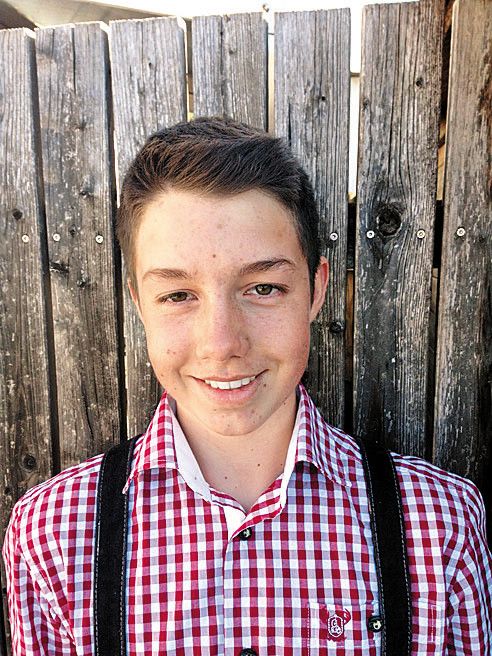 Felix Breuß16, ÜbersaxenIch finde es voll cool. Wir haben immer was zu tun und es ist uns nie langweilig. Wir treffen uns jede zweite Woche am Sonntagabend. Dann reden wir miteinander und spielen Tischfußball.