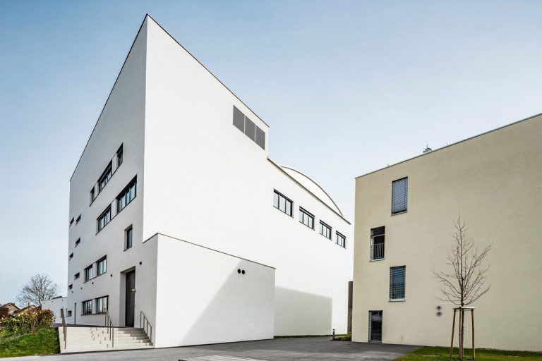 Hanf dämmt den „Spannrahmen“